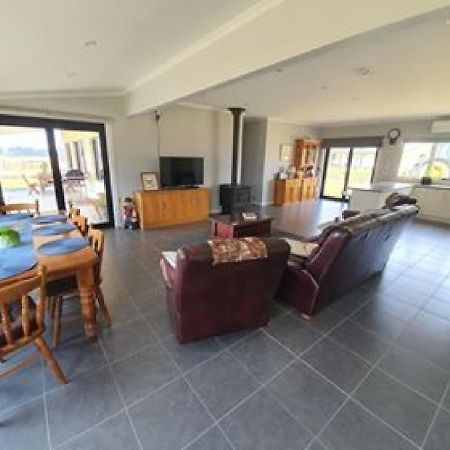 מאונט גמבייר Pleasant Hill Bnb מראה חיצוני תמונה