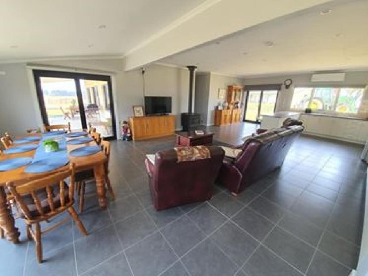 מאונט גמבייר Pleasant Hill Bnb מראה חיצוני תמונה